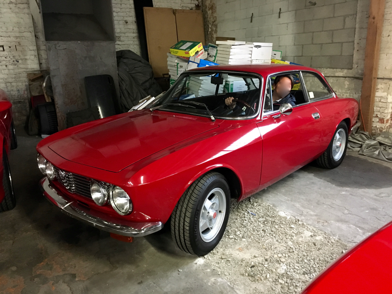 Illustration for article titled I'm an Alfisti. The 1974 Alfa Romeo GTV 2000